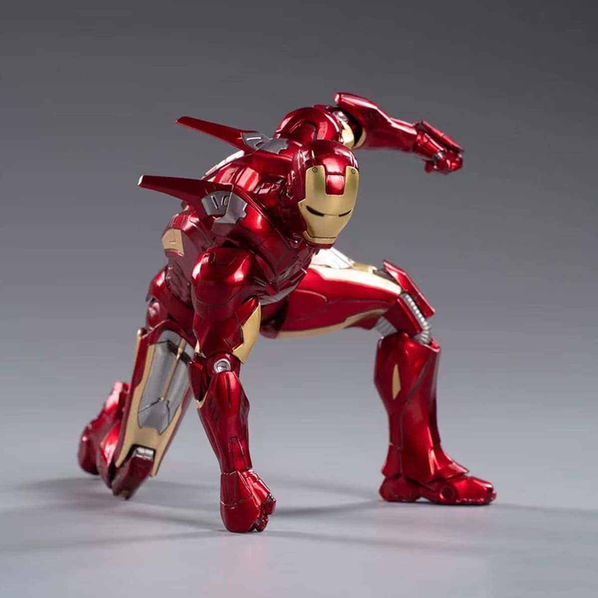 Marvel Avengers Iron Man MK VII Collectible Action Figure