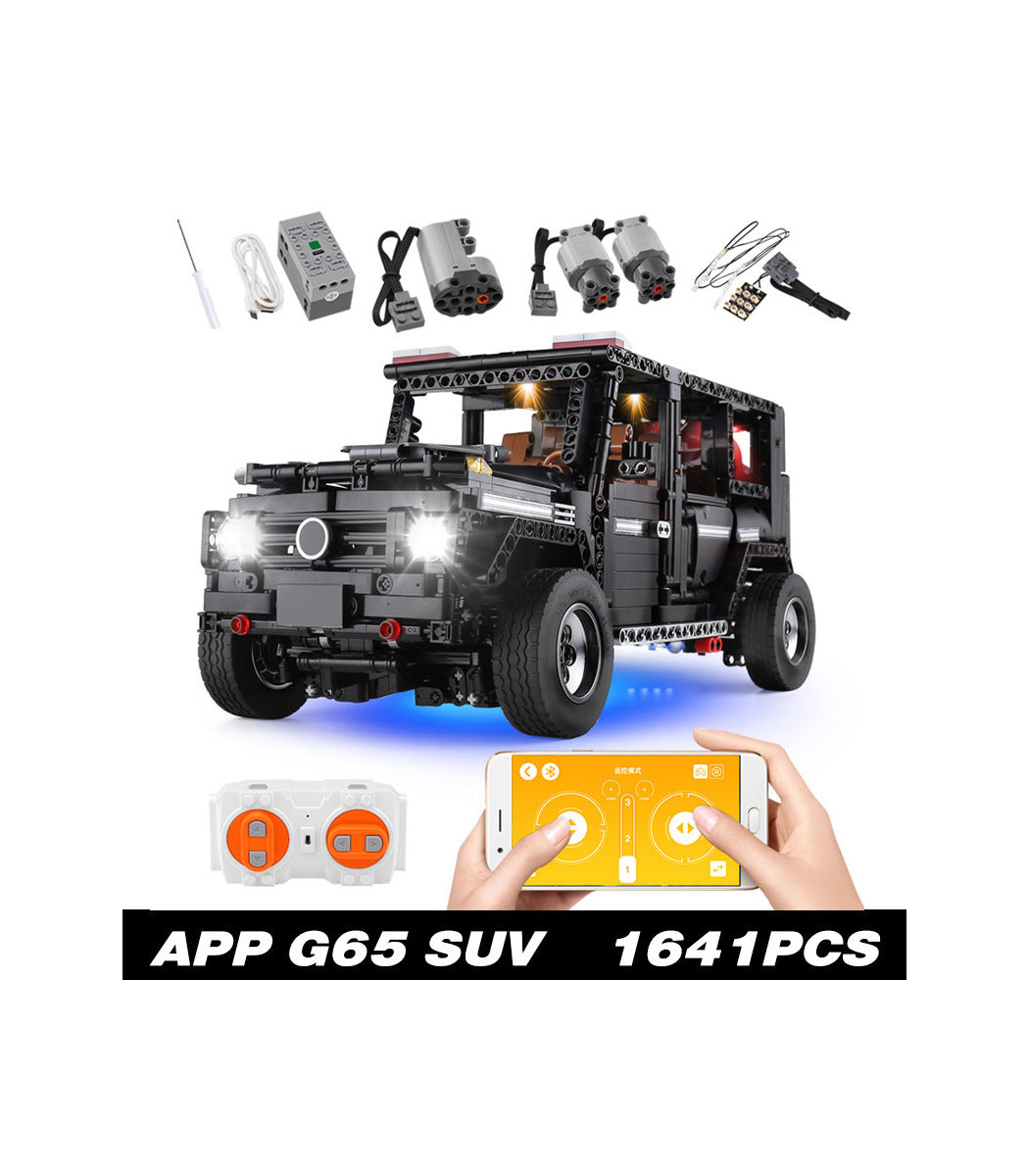 Mould King 13070 Mercedes Benz G65 RC Car with 1641 pieces
